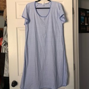 Lake nightgown